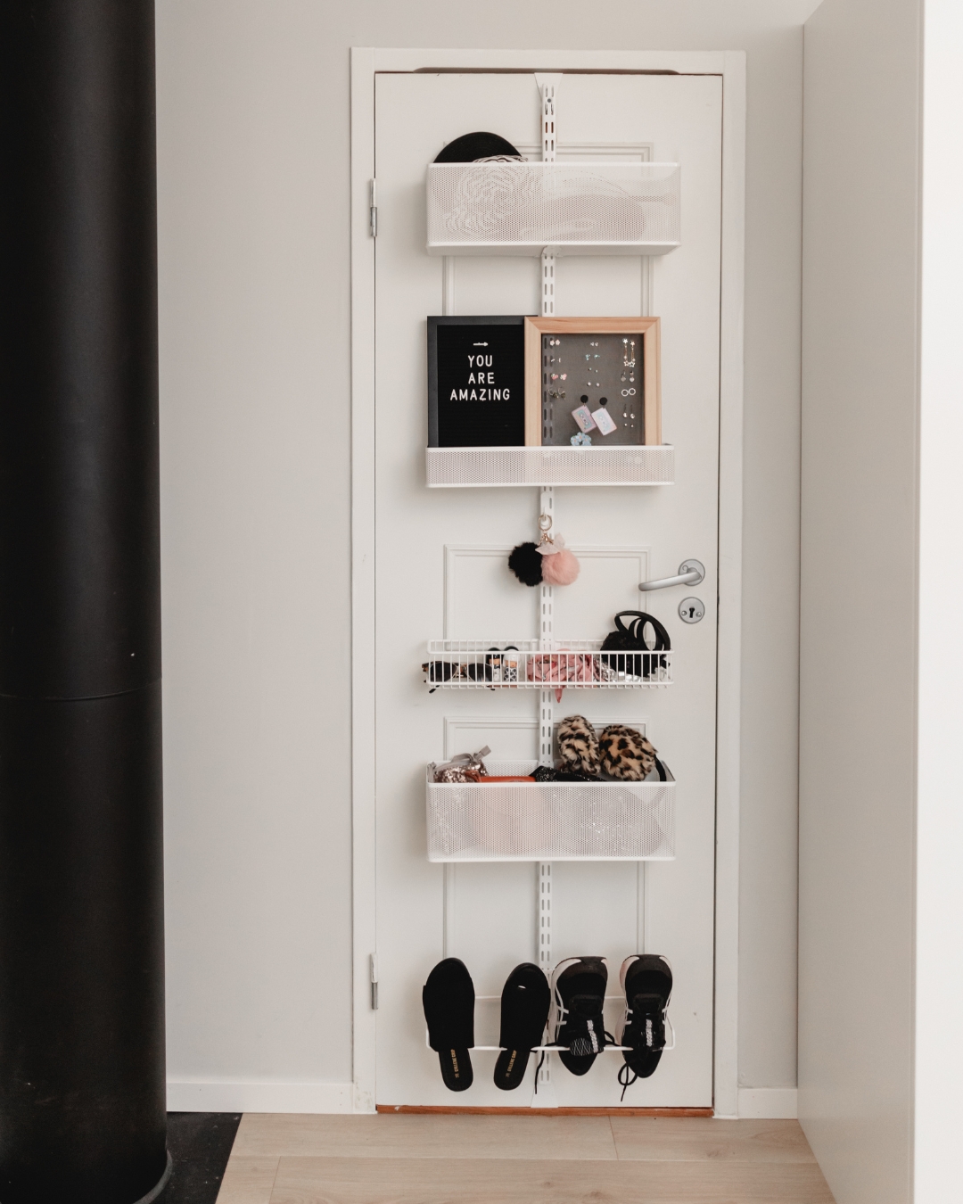 Rangement pour porte efla